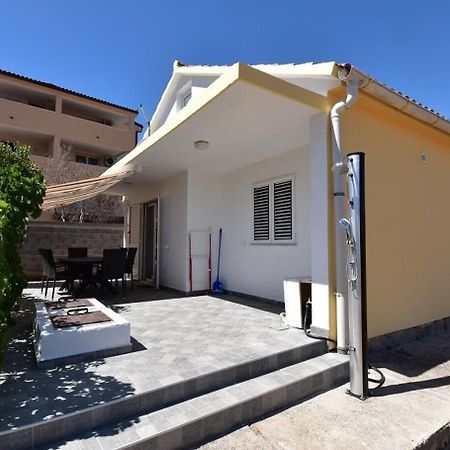 Holiday Home Branka - 80 M From Beach 维尔 外观 照片