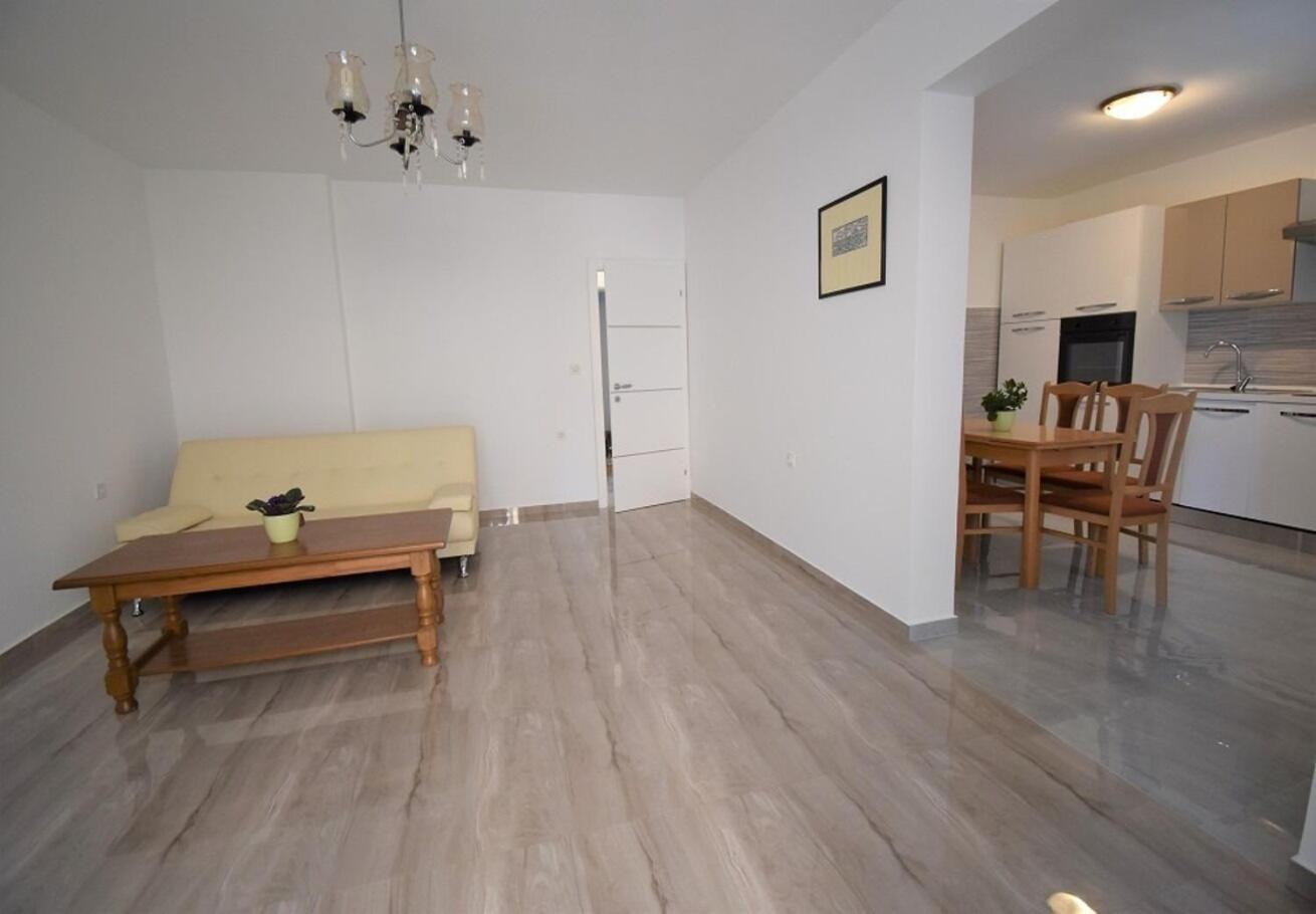 Holiday Home Branka - 80 M From Beach 维尔 外观 照片