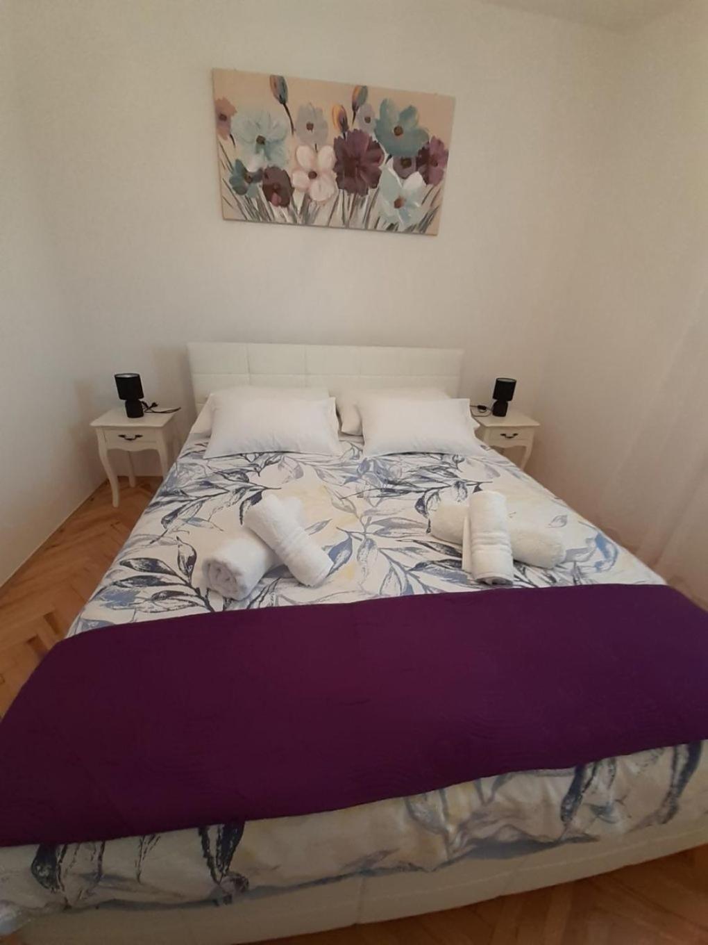 Holiday Home Branka - 80 M From Beach 维尔 外观 照片