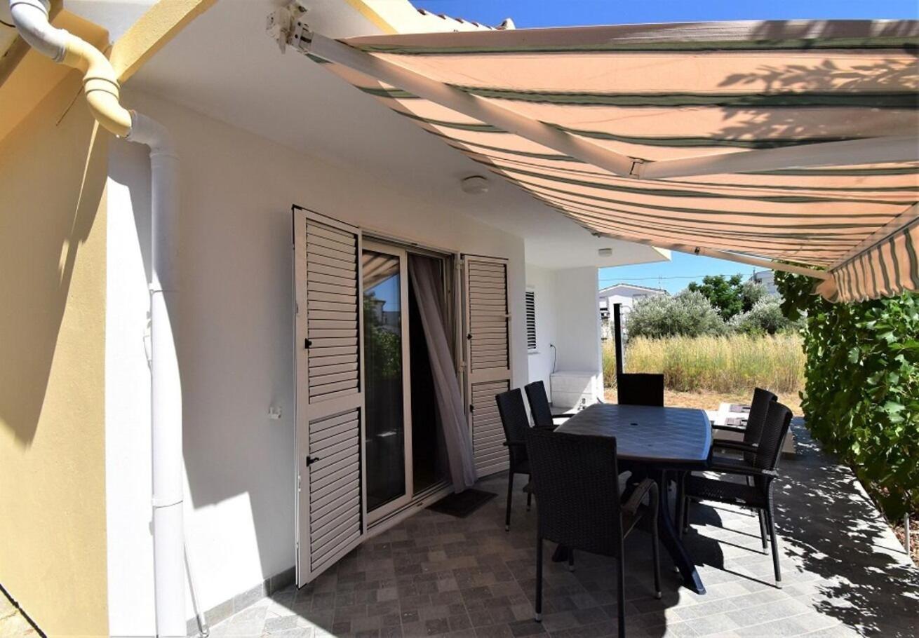 Holiday Home Branka - 80 M From Beach 维尔 外观 照片