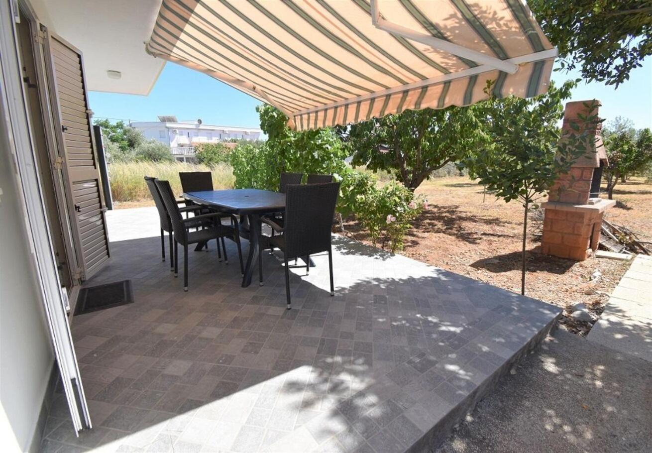 Holiday Home Branka - 80 M From Beach 维尔 外观 照片